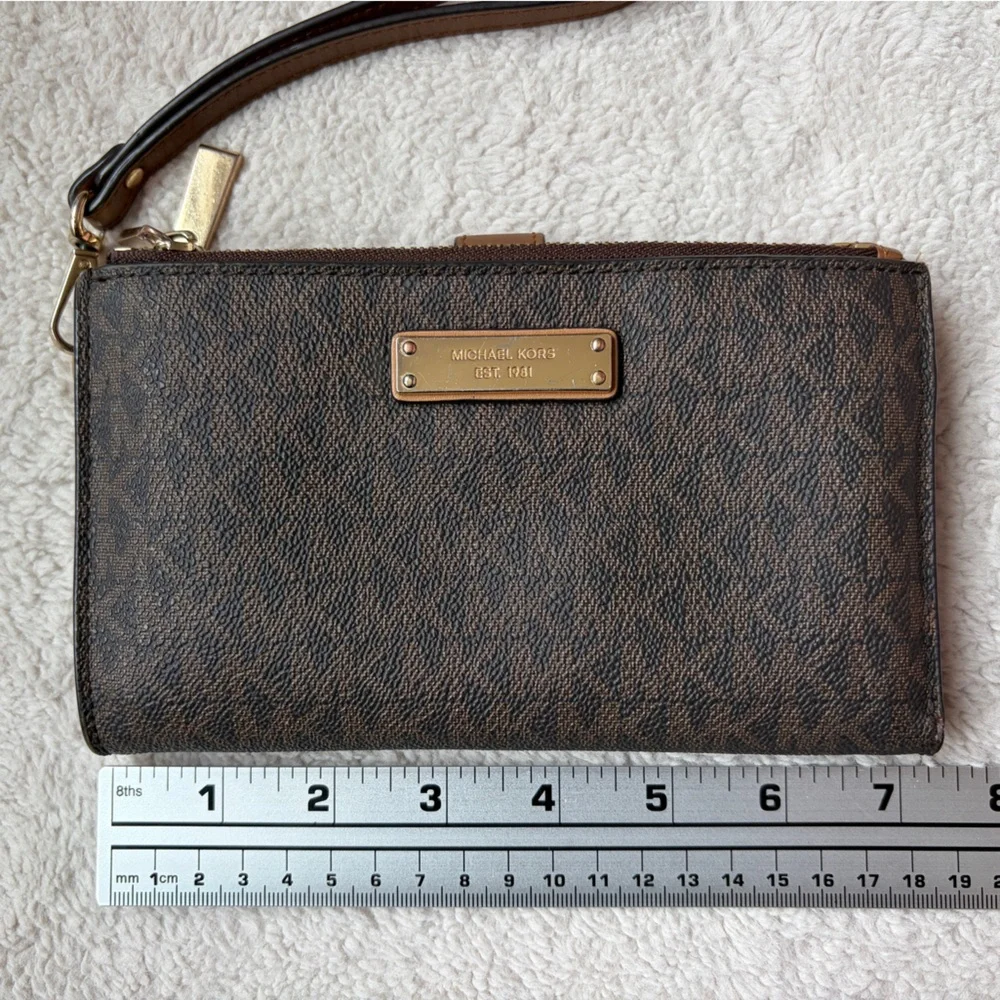 Michael Kors Dark Brown Jet Set Travel Double Zip Wristlet